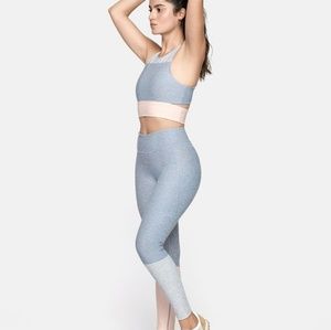 Slashback crop and dipped warmup leggings set